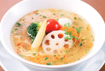 野菜だけで作った新創作ラーメン